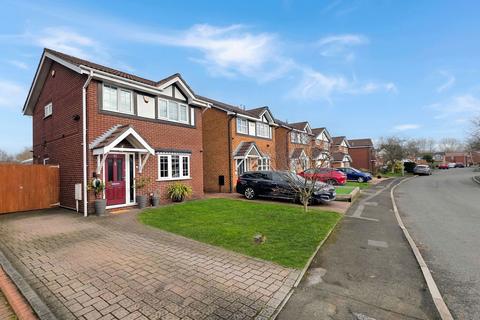 3 bedroom detached house for sale, Bradford Road, Manchester M30