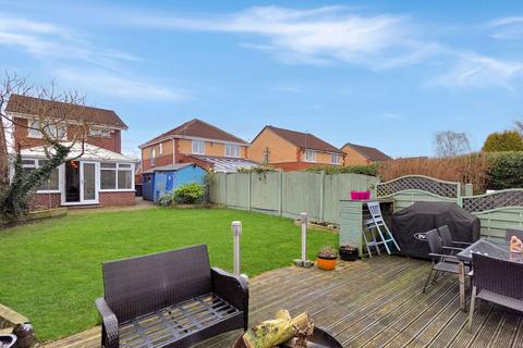 3 bedroom detached house for sale, Bradford Road, Manchester M30