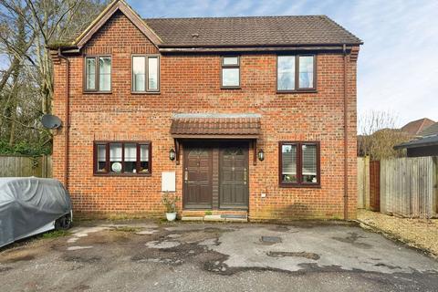 2 bedroom semi-detached house for sale, Percy Road, Southampton SO16