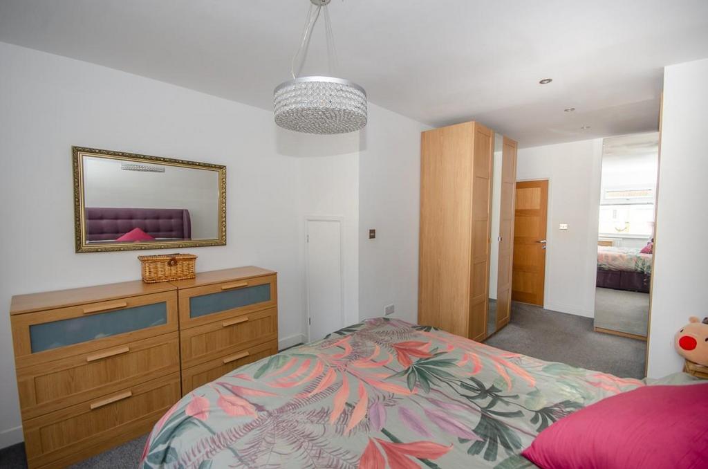 Bedroom one.jpg