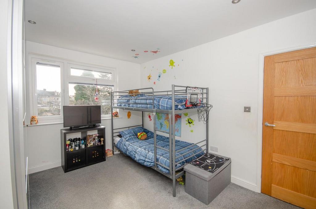 Bedroom four pic 2.jpg