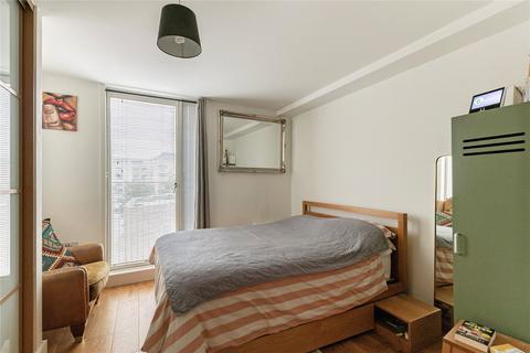undefined, Narrowboat Avenue, Brentford, TW8