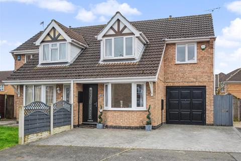3 bedroom semi-detached house for sale, Shilling Way, Long Eaton
