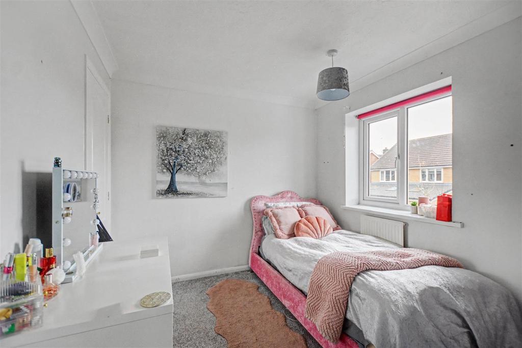 Bedroom 2 1.jpeg