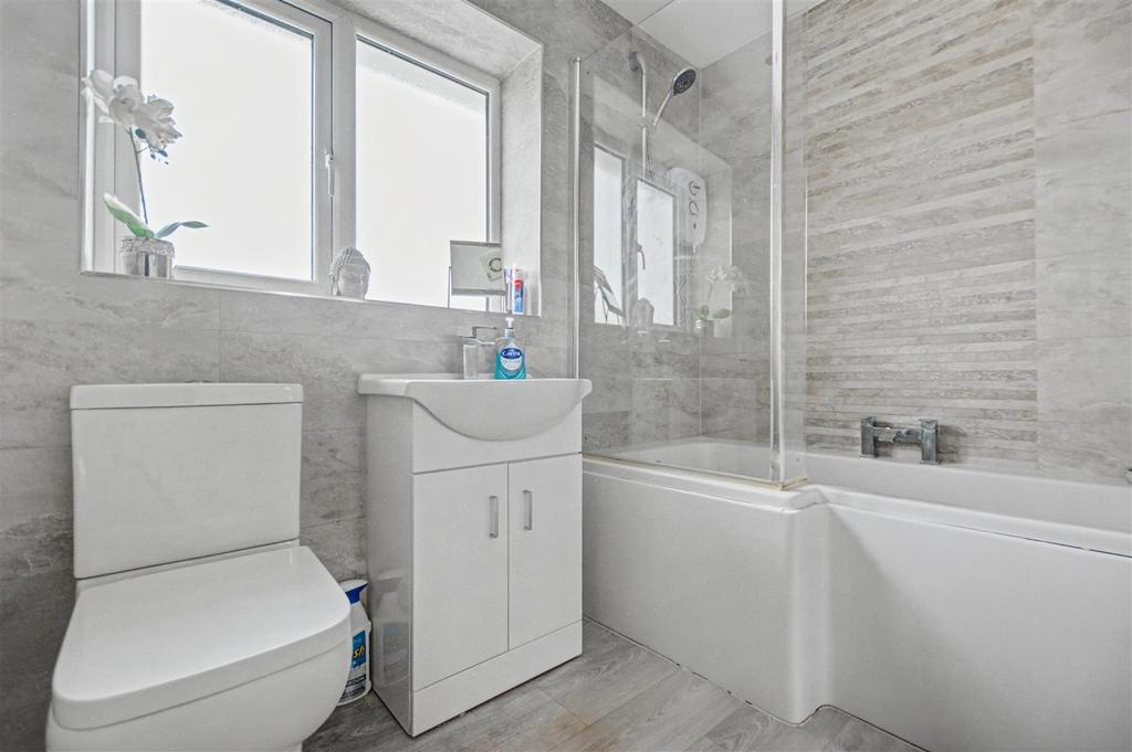 Bathroom.jpeg