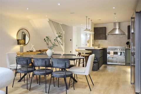 4 bedroom flat to rent, Basevi Way, London, SE8