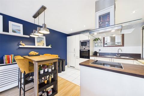 2 bedroom apartment for sale, Luscinia View, Napier Road, Reading, Berkshire, RG1