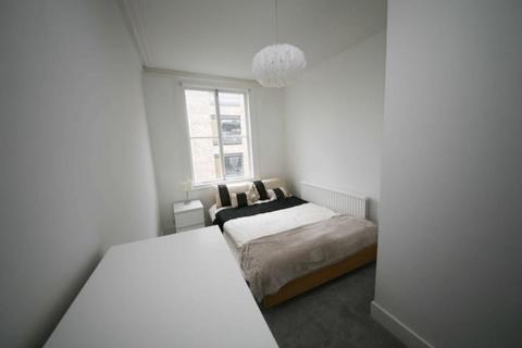 2 bedroom flat for sale, Amberley Road, London, W9