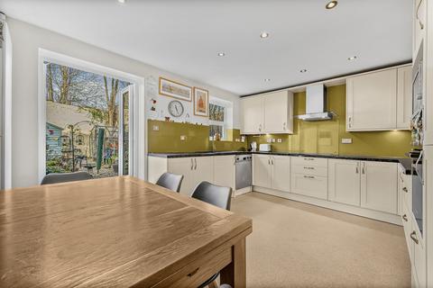 4 bedroom terraced house for sale, St. Barnabas Close,  London, SE22