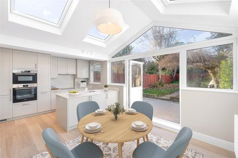 5 bedroom terraced house for sale, Elsenham Street, Southfields, London, SW18