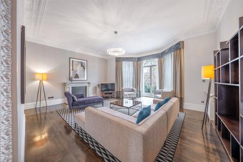 undefined, Stanhope Gardens, London, SW7