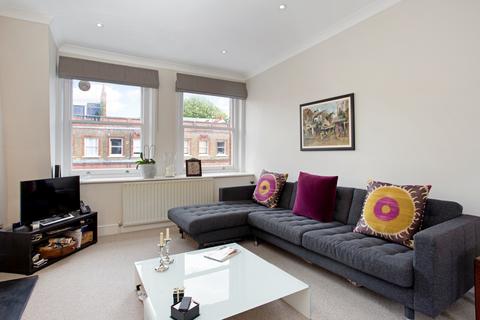 Rosary Gardens, South Kensington, London, SW7