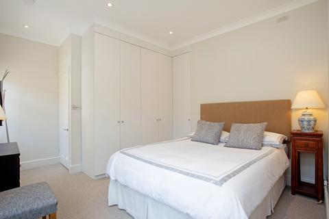 2 bedroom flat to rent, Rosary Gardens, South Kensington, London, SW7