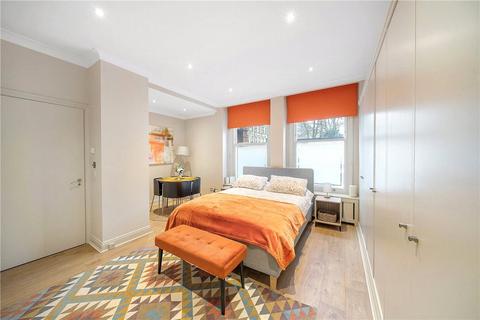 undefined, Courtfield Road, London, SW7
