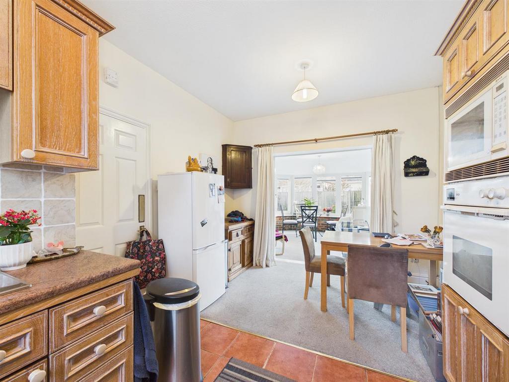 CAM02435 G0-PR0162-STILL015.jpg