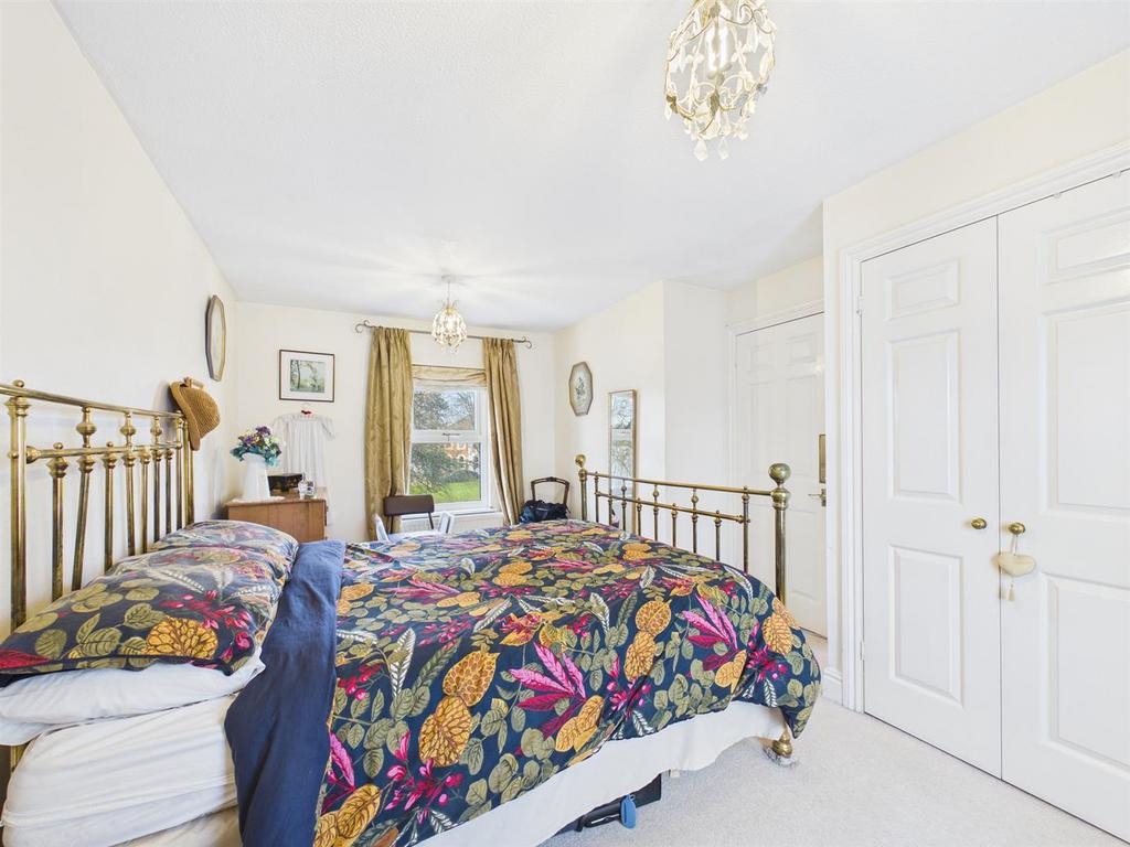 CAM02435 G0-PR0162-STILL020.jpg