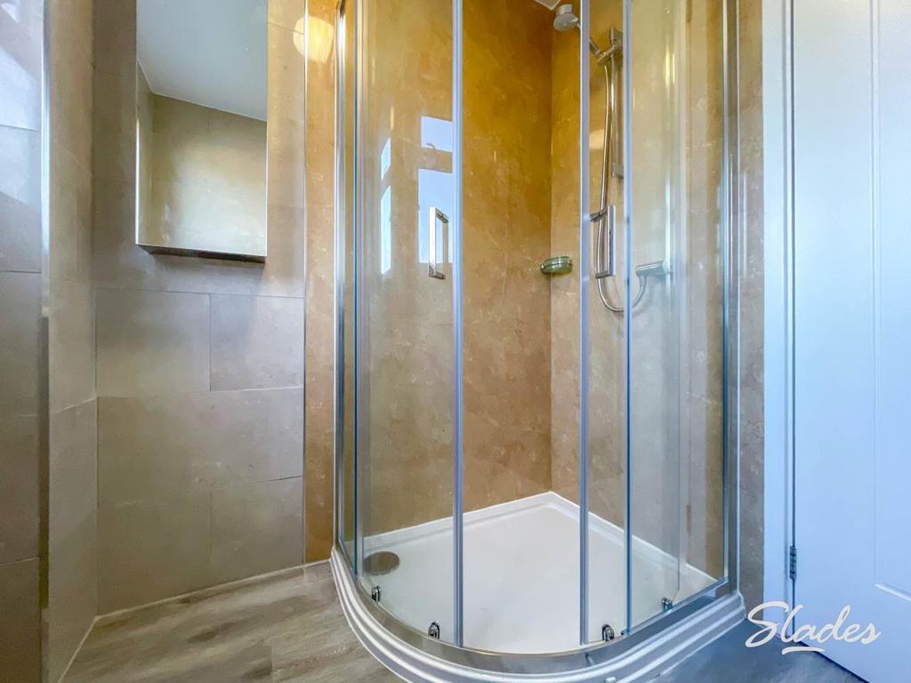56 suffolk bathroom