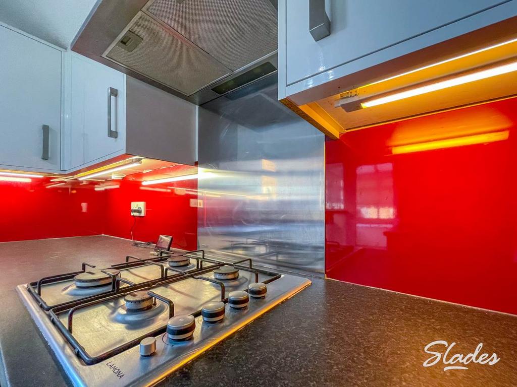 56 suffolk kitchen 3