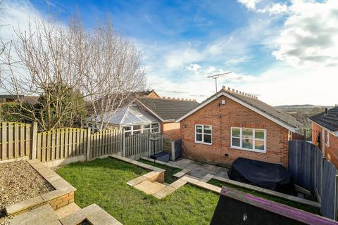 3 bedroom detached house for sale, Doveside Drive, Barnsley, S73