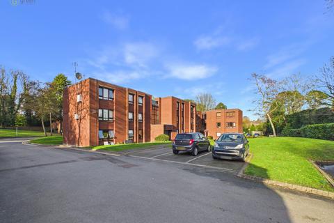 2 bedroom flat for sale, Bowlas Avenue, Four Oaks, Sutton Coldfield, B74