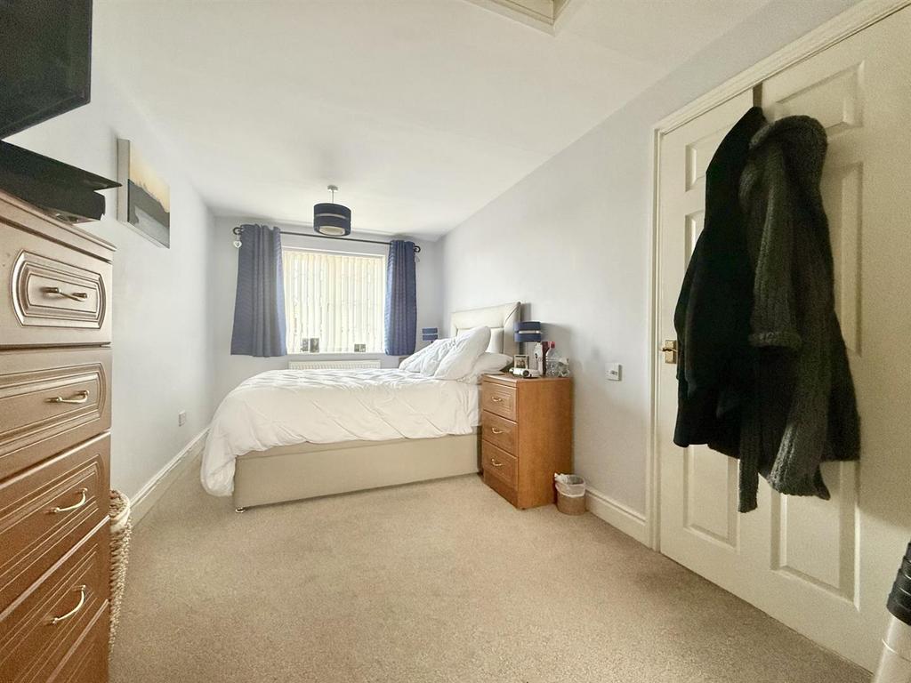 Bedroom1.jpg