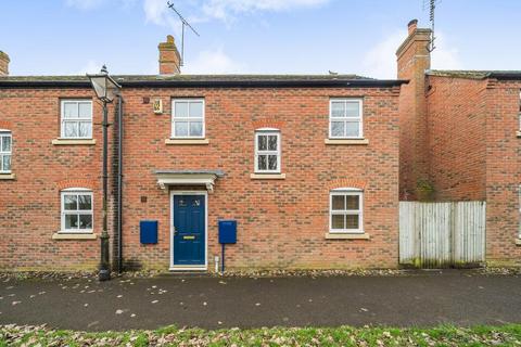 2 bedroom end of terrace house for sale, Wixon Path,  Fairford Leys,  HP19