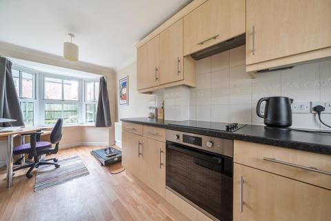 2 bedroom end of terrace house for sale, Wixon Path,  Fairford Leys,  HP19
