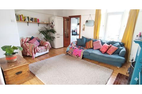 3 bedroom terraced house for sale, Mersham Road, Thornton Heath, CR7