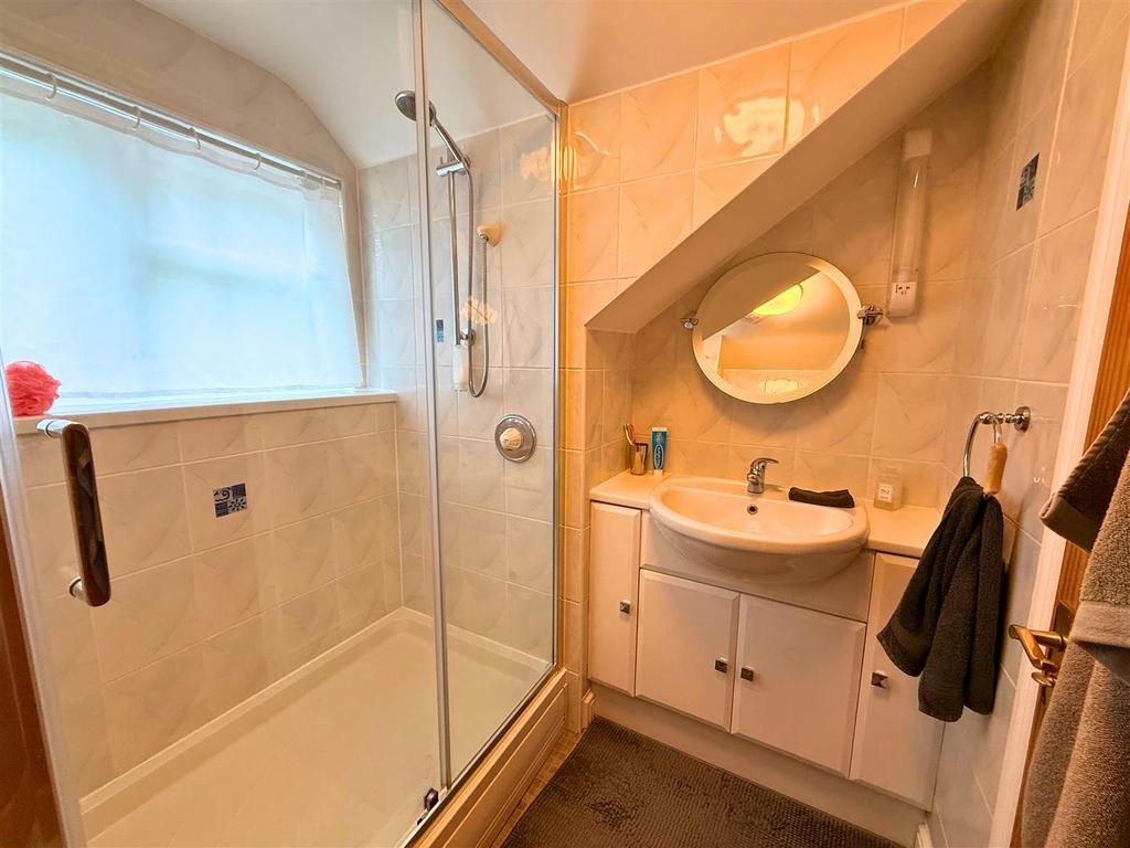 Old Engine Tenement Shower Room