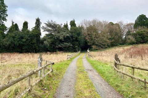 undefined, Neachley Lane, Shifnal TF11