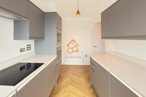 2 bedroom flat to rent, Harry Smith, Hockley Hill, Birmingham B18