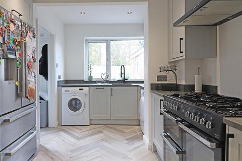 undefined, Coneyberry, Reigate