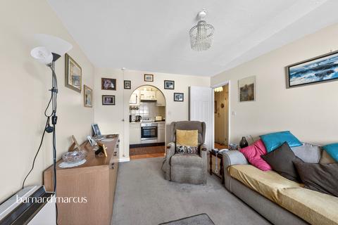 1 bedroom apartment for sale, South Street, Dorking