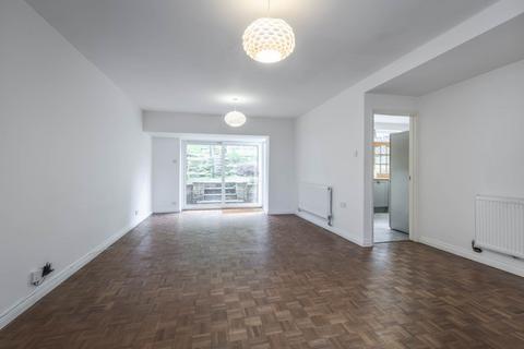 4 bedroom terraced house for sale, Broadmead, Tunbridge Wells (no chain)