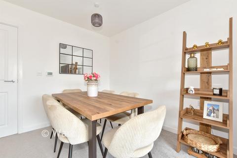 2 bedroom terraced house for sale, Milne Avenue, Whitstable CT5