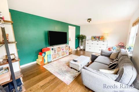 2 bedroom apartment for sale, Maryport Drive, Trafford WA15