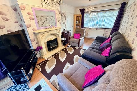 3 bedroom end of terrace house for sale, Castlebridge Road, Wednesfield, Wolverhampton, WV11