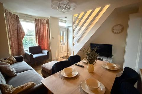 3 bedroom end of terrace house for sale, Heathfield Avenue, Dover, CT16