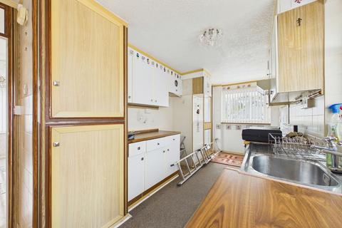 2 bedroom detached bungalow for sale, Peasland Road, Torquay