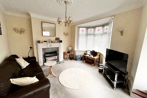 3 bedroom end of terrace house for sale, Maple Grove, Gateshead, Tyne and Wear, NE8 4SL