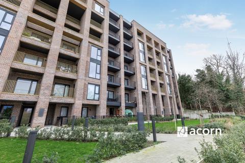 undefined, Whiffens Avenue Chatham ME4