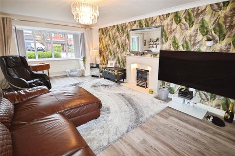 4 bedroom detached house for sale, Westacre Drive, Swadlincote DE11