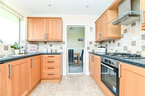 2 bedroom bungalow for sale, Chiltern Drive, Barton on Sea, New Milton, Hampshire, BH25
