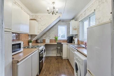3 bedroom end of terrace house for sale, Shapleys Gardens, Plymouth
