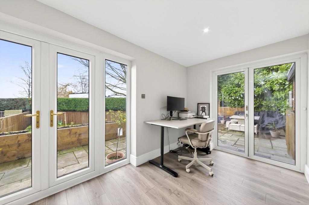 Playroom/home office