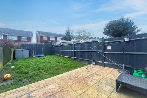 3 bedroom terraced house for sale, Sandhurst Mews, Eastbourne