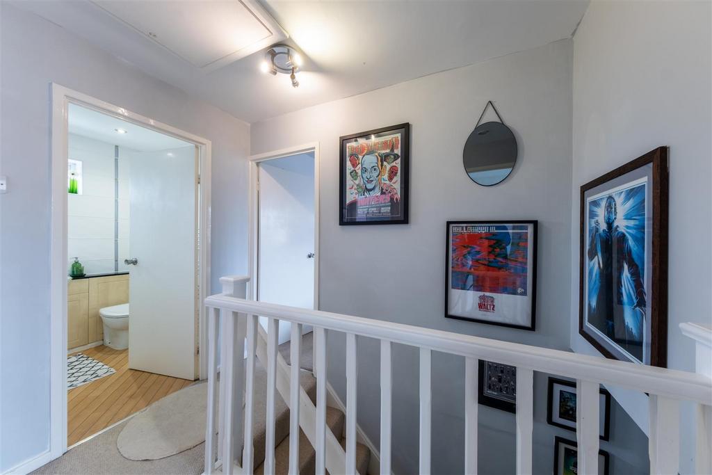 32 Bollington Avenue-029.jpg