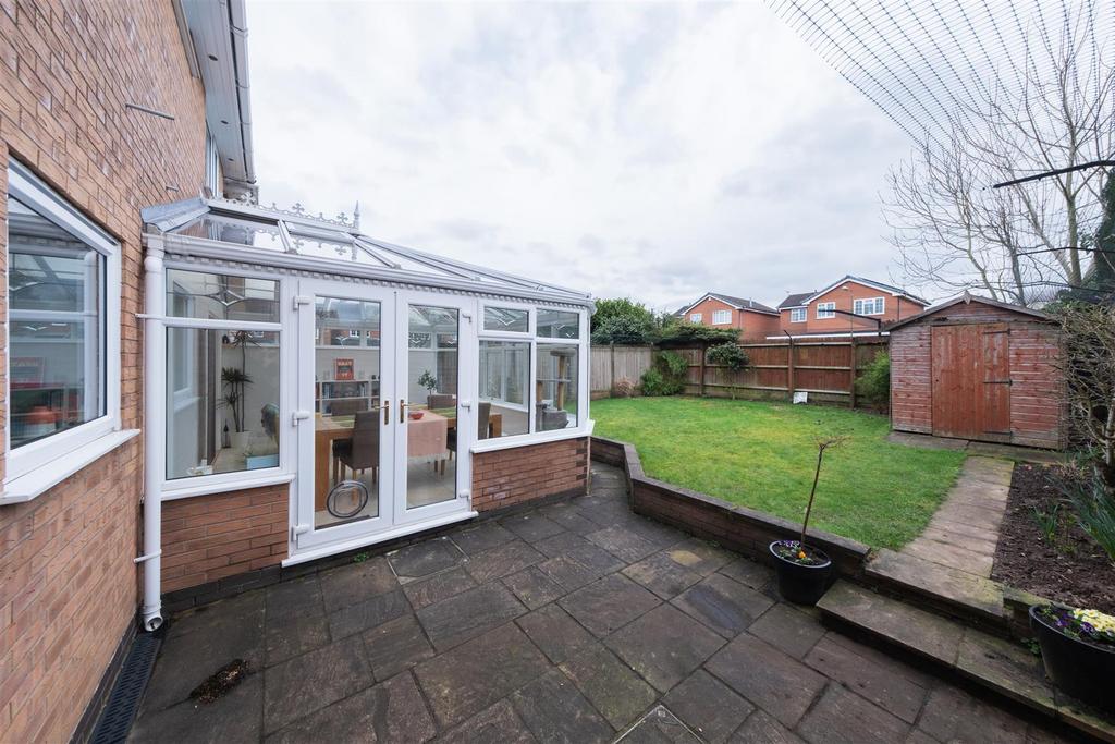 32 Bollington Avenue-030.jpg