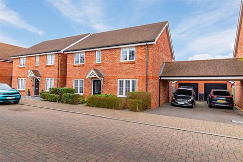 4 bedroom house for sale, Snapdragon Lane, Worthing