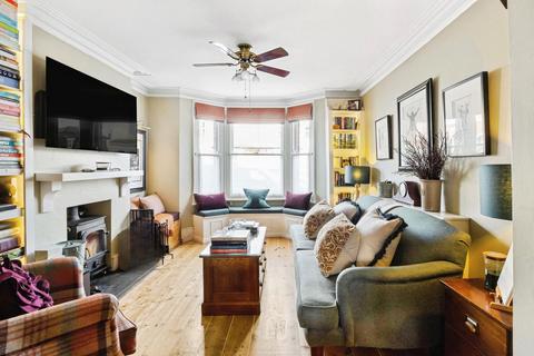 undefined, Gladstone Road, Cheltenham GL53